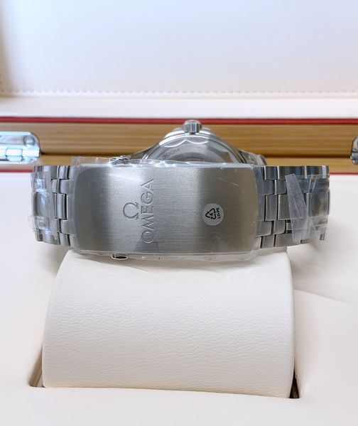 Omega Seamaster Diver 300m 210.30.42.20.01.001